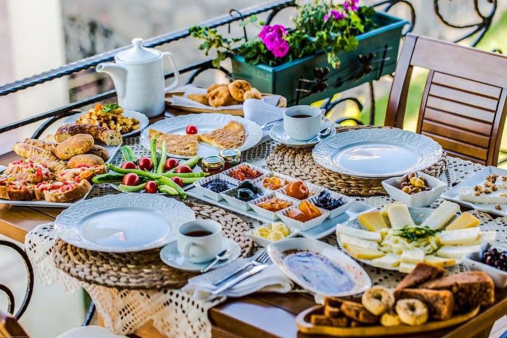 Cunda Esen Hotel Айвалык Экстерьер фото