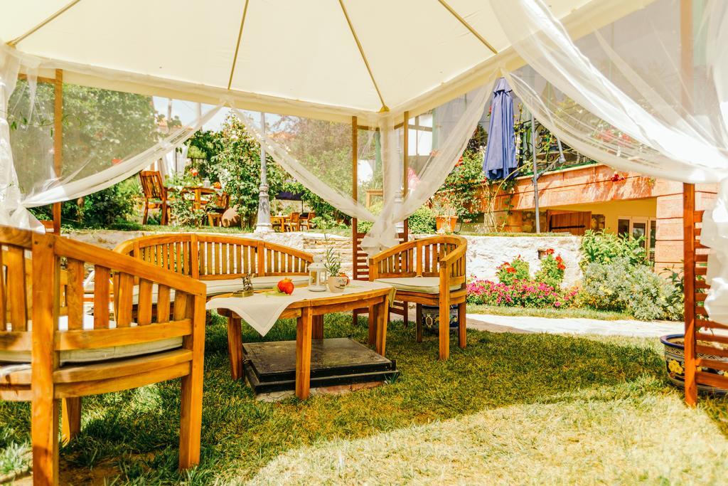 Cunda Esen Hotel Айвалык Экстерьер фото